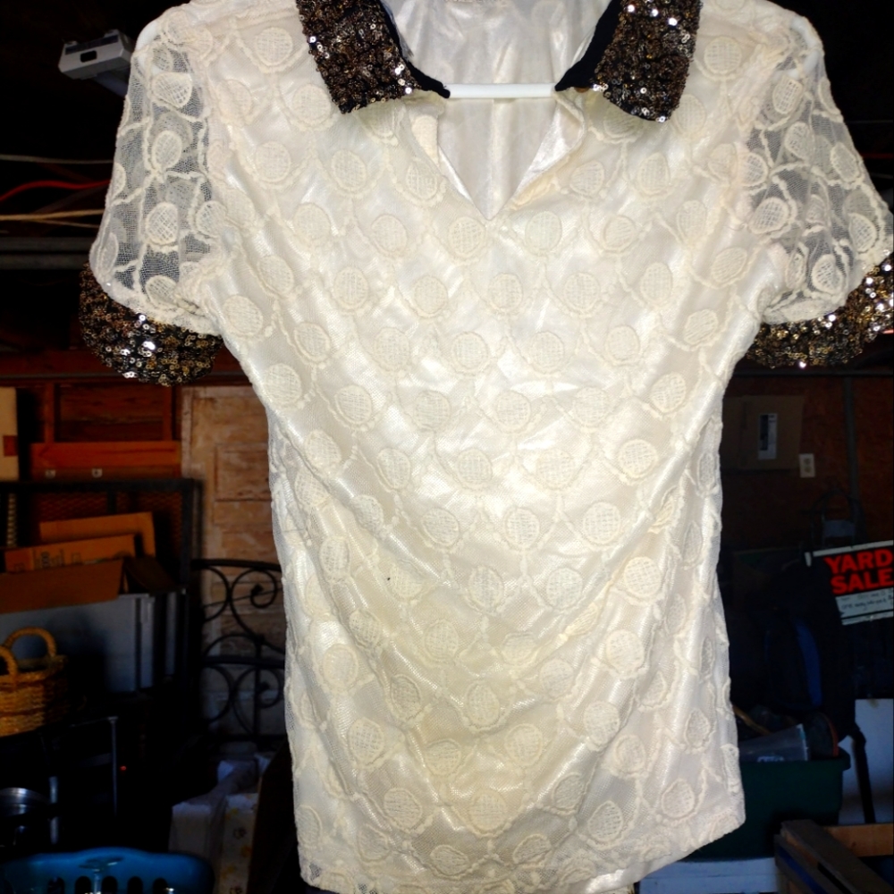 Women's lace top